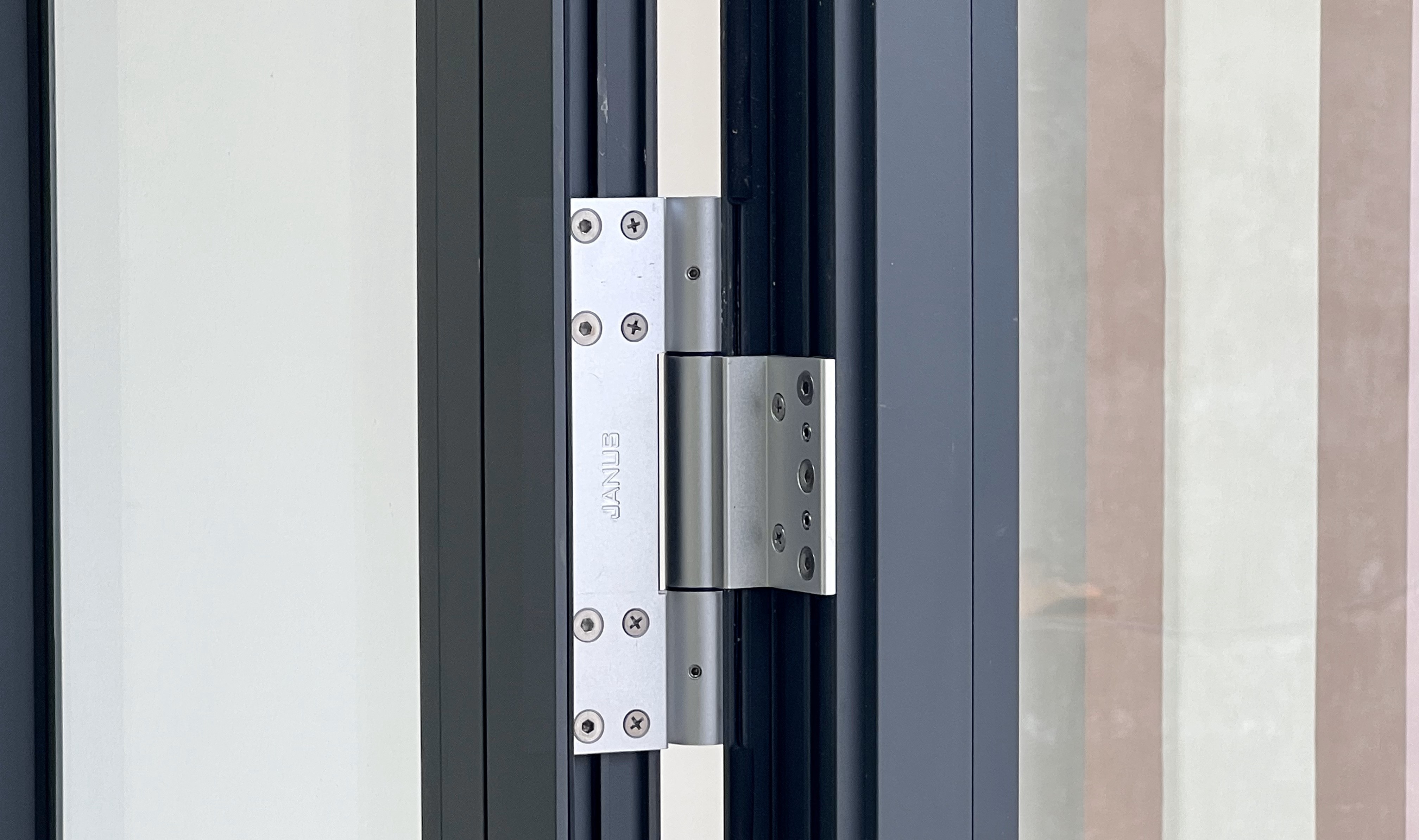 Cửa nhôm Anode – Bền gấp 3 lần, đẹp gấp nhiều lần
