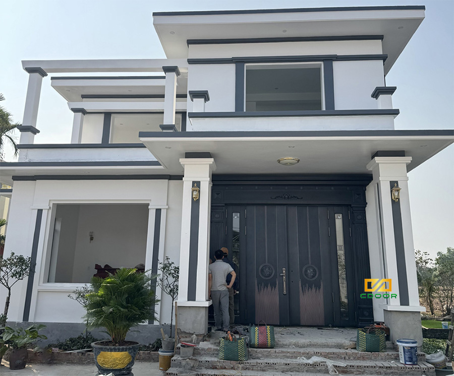 Mẫu cửa nhôm đúc 4 cánh do CDoor thi công