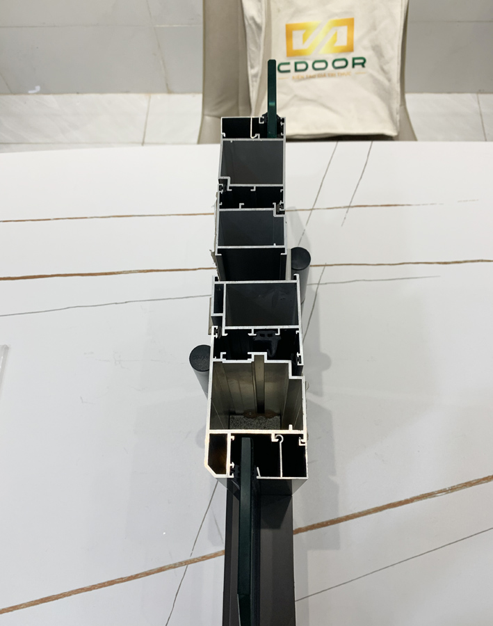 Cấu trúc hệ nhôm 55 và 65 trên nhôm Maxpro