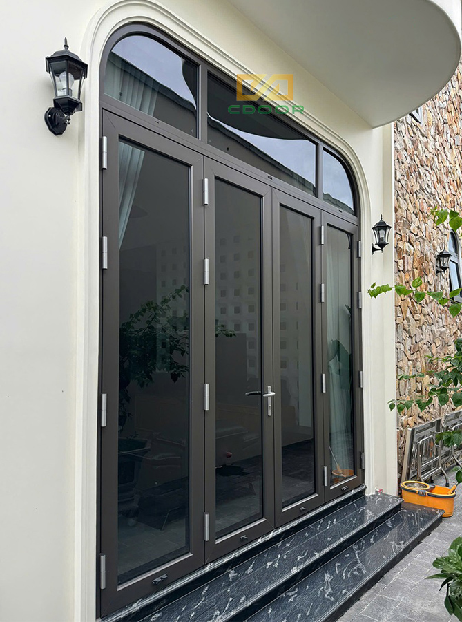 Cửa đi mở quay 4 cánh nhôm Maxpro hệ 55