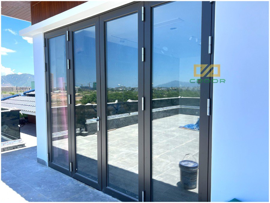 Cửa nhôm Maxpro hệ 65 mở quay cao cấp