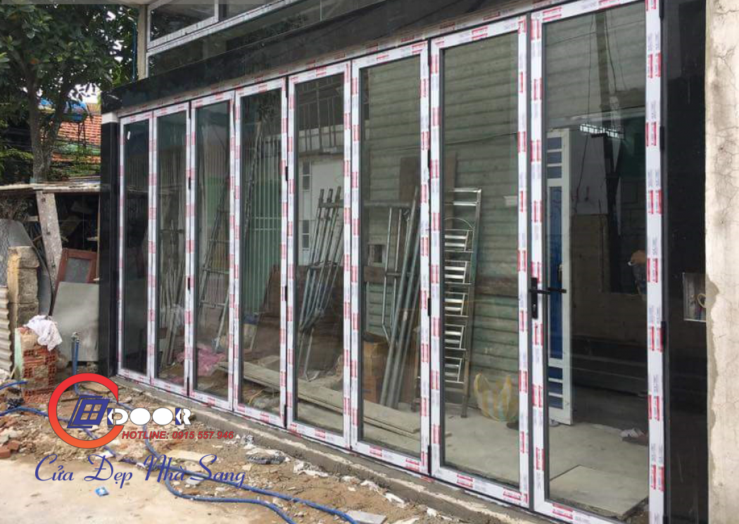 Cửa xếp trượt 4 cánh